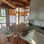 Lichtdurchflutetes Architektenhaus Mit 3 Schlafzimmern Und Garten * بالينغن